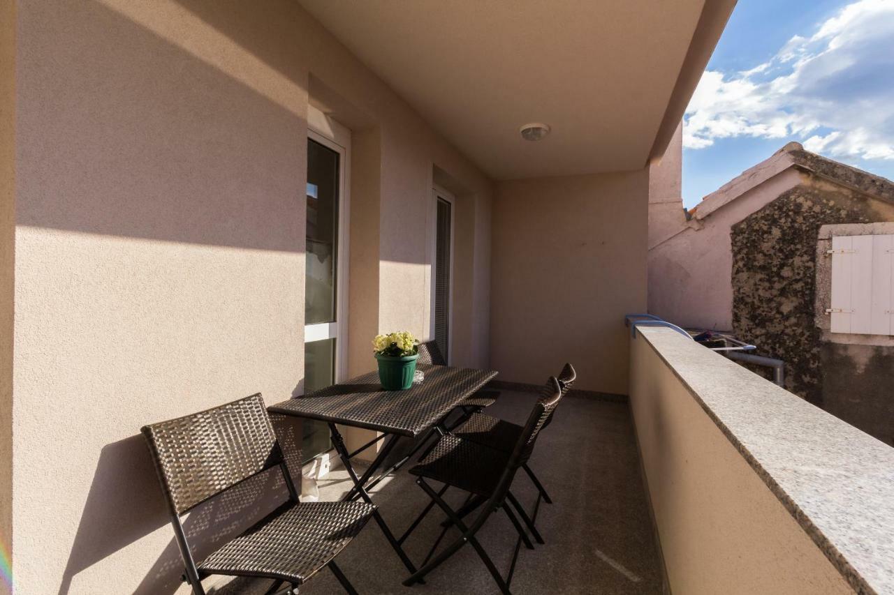 App Joly In Center Old Town Apartment Biograd Na Moru Exterior photo