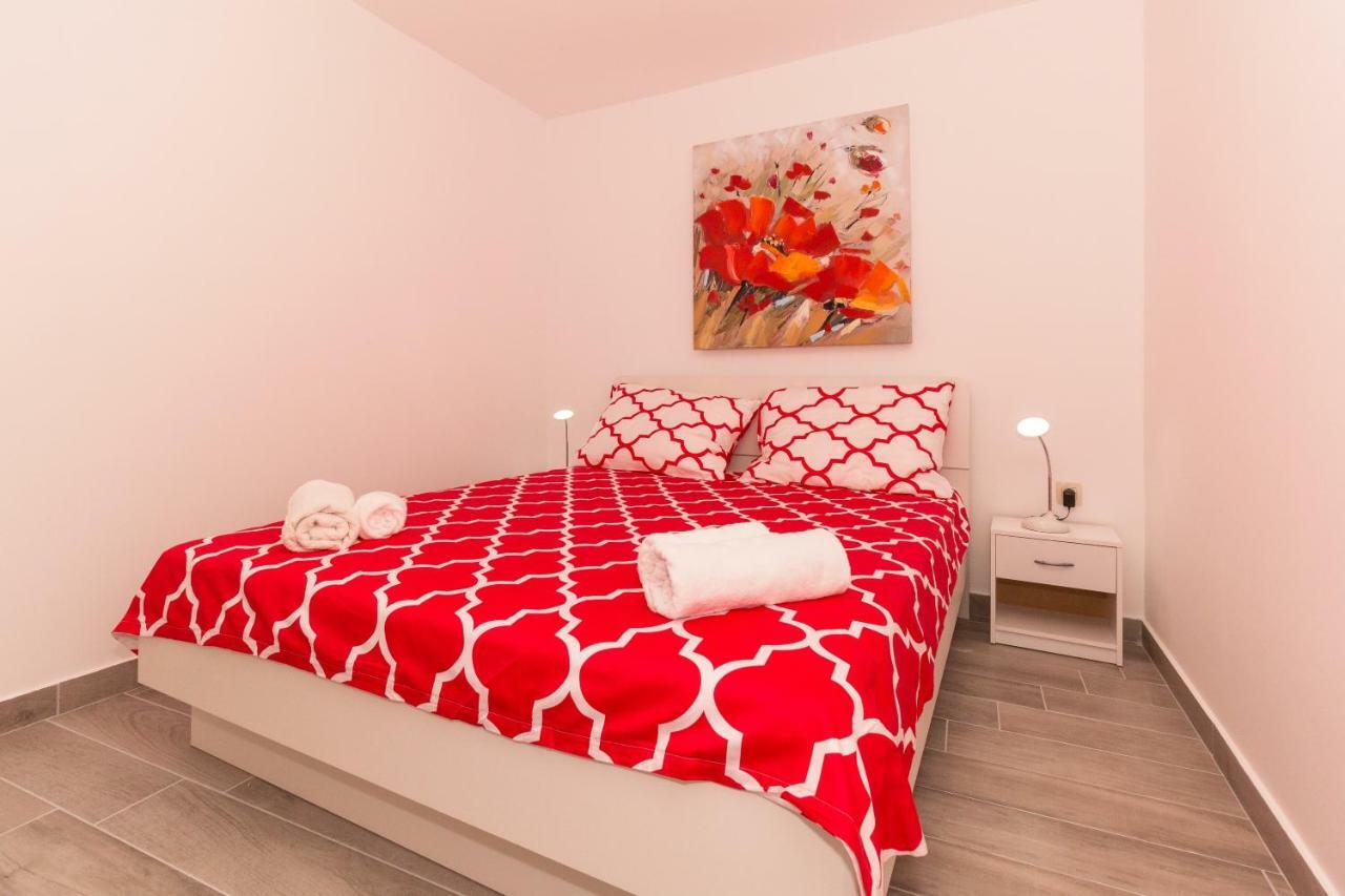 App Joly In Center Old Town Apartment Biograd Na Moru Exterior photo